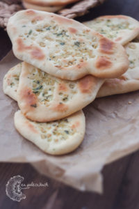 chlebki naan