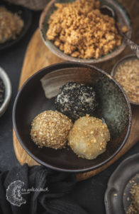 orzechowe mochi